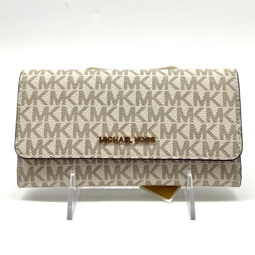 Michael Kors Large Jet Set Travel Signature Trifold Wallet - Vanilla